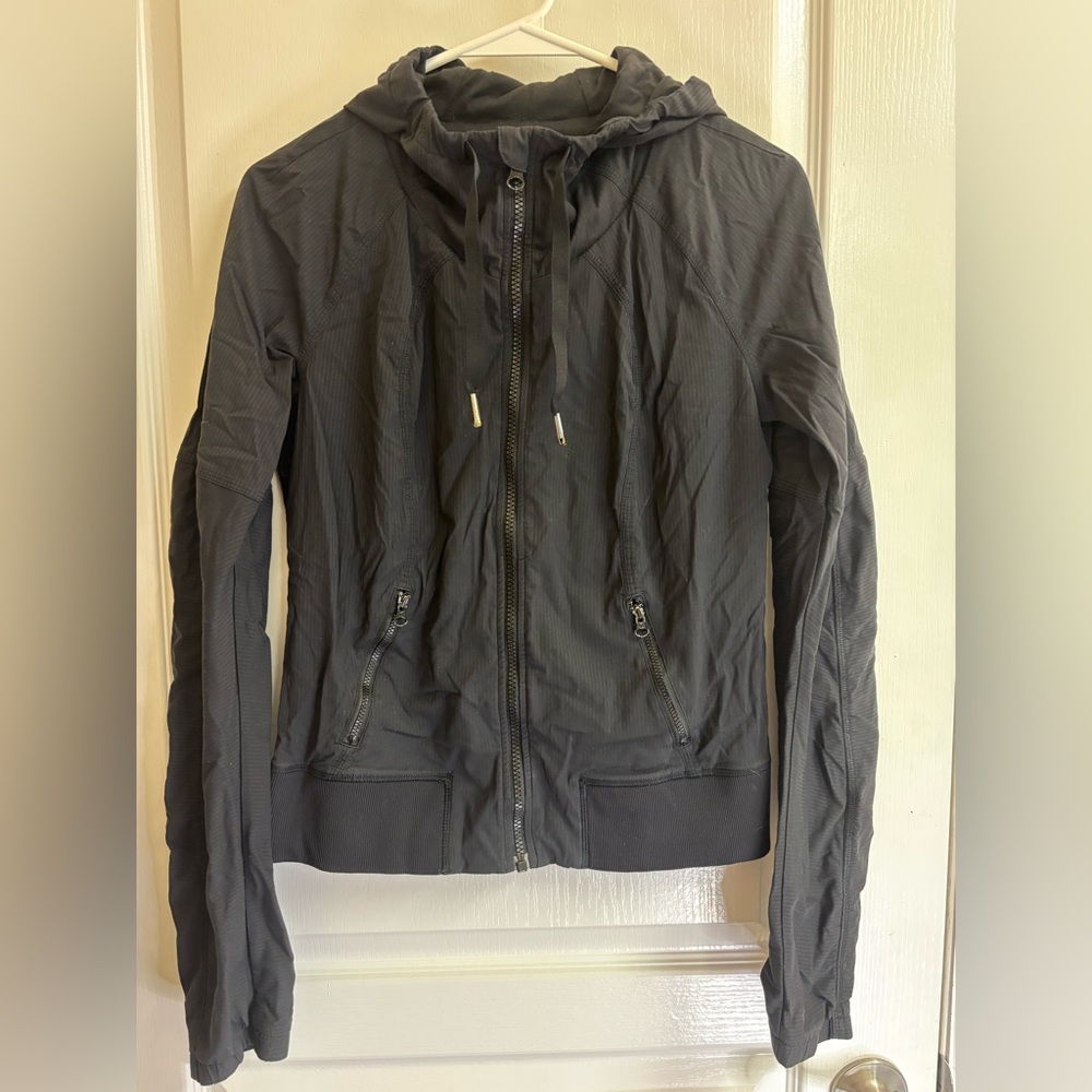 Lululemon Jacket zip up Size 6 Black